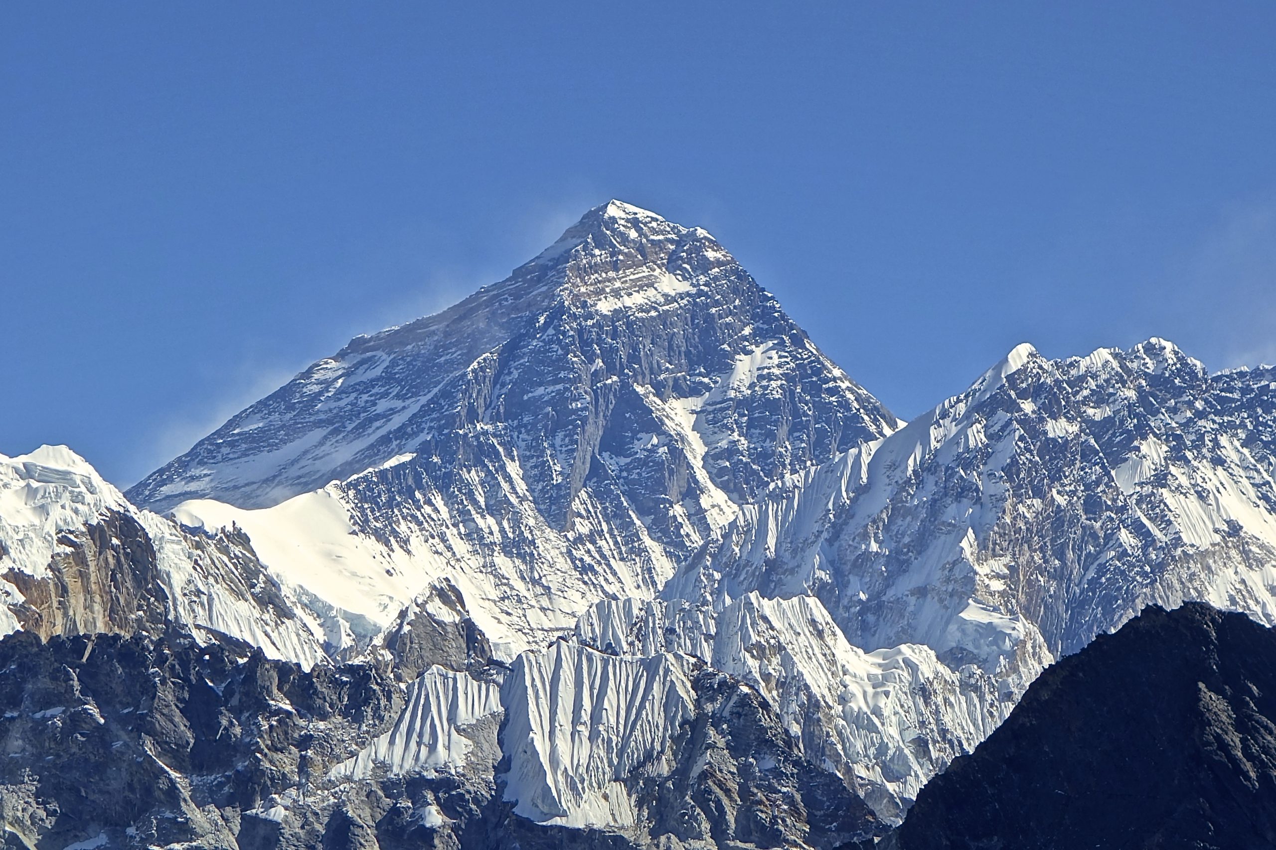 Mount Everest and the Himalayan range above the clouds